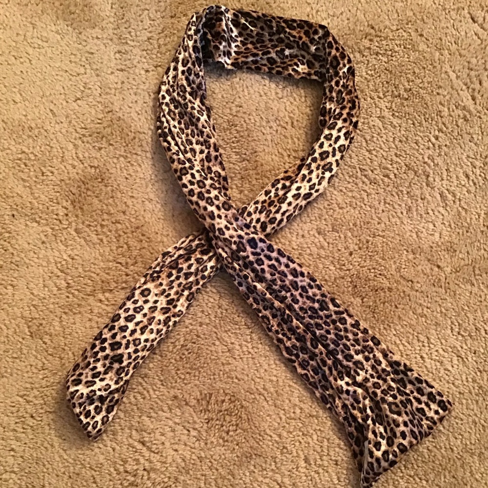 Cheetah print scarf